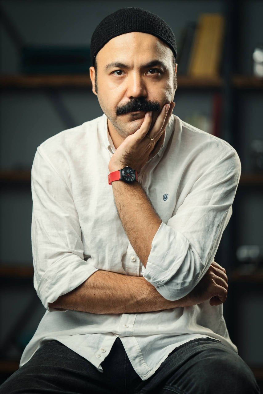 Portrait of Mostafa Akbari